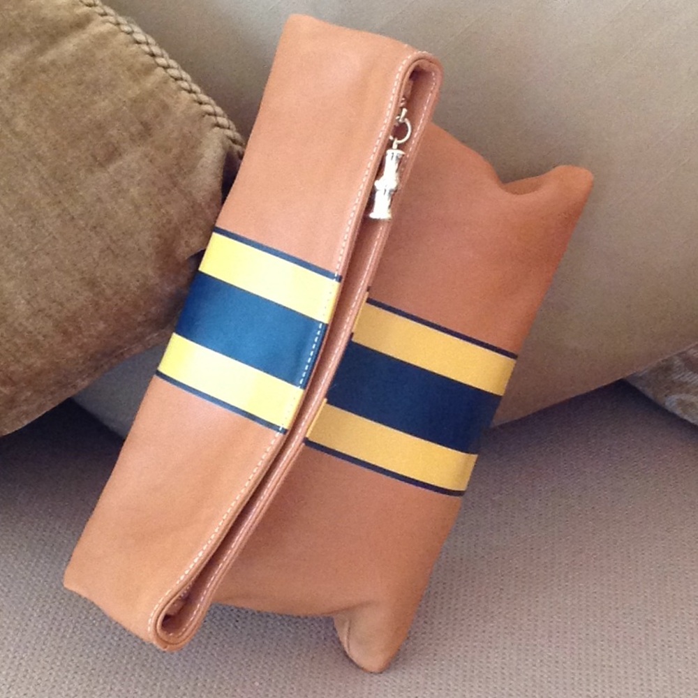 🍂🔥🍂 J. McLaughlin - Leather Sienna Clutch  Bag